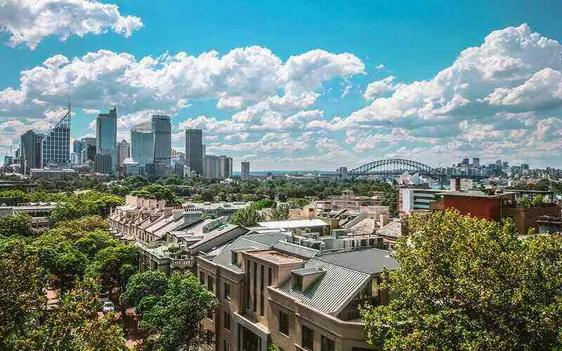 High property prices and cost of living see more Sydneysiders leaving